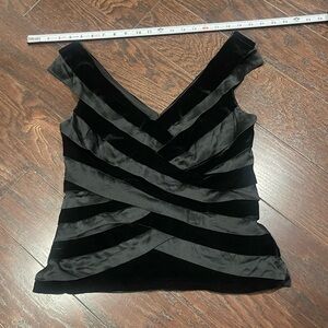 TADASHI Black Velvet Silk V Neck Ruche Formal Cocktail Women Size 10